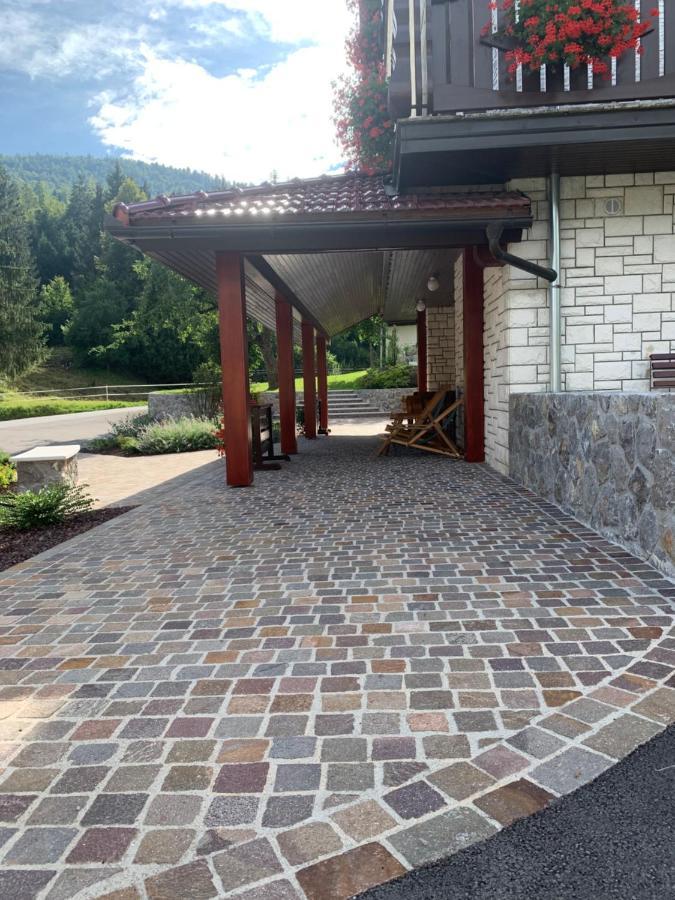 Žigon Bed&Breakfast Logatec Exterior foto